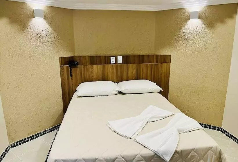 ホテル Estoril Garden