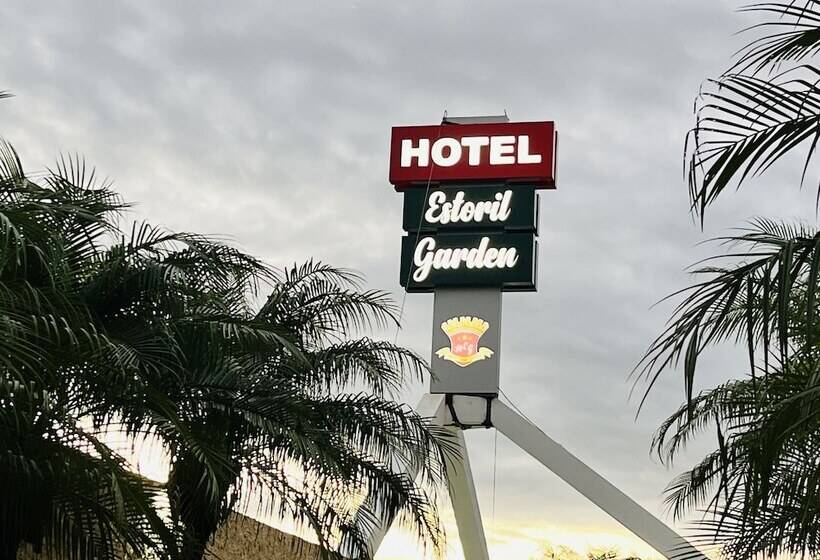 בית מלון כפרי Estoril Garden