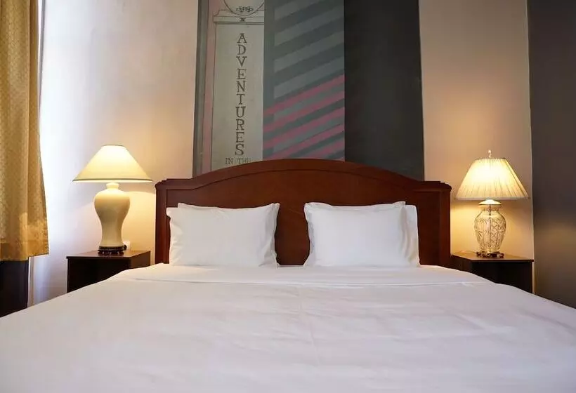 Hostel Log Inn