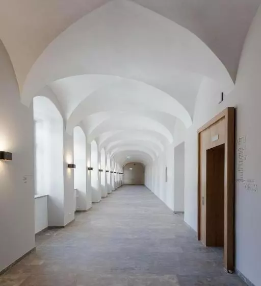 ホテル Katholischsoziales Institut