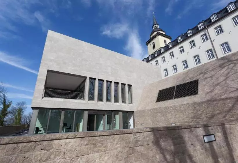 ホテル Katholischsoziales Institut