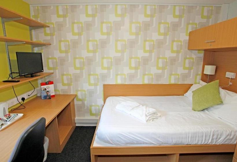 فندق Summergrove Halls