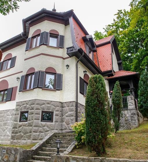 هتل Vila Demetrovic