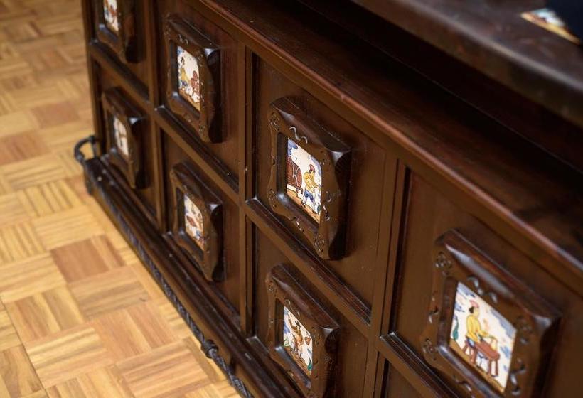 هتل Vila Demetrovic