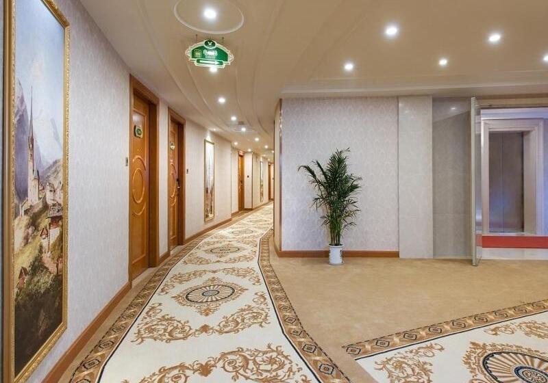 Vienna Hotel Jieyang Danpu Road