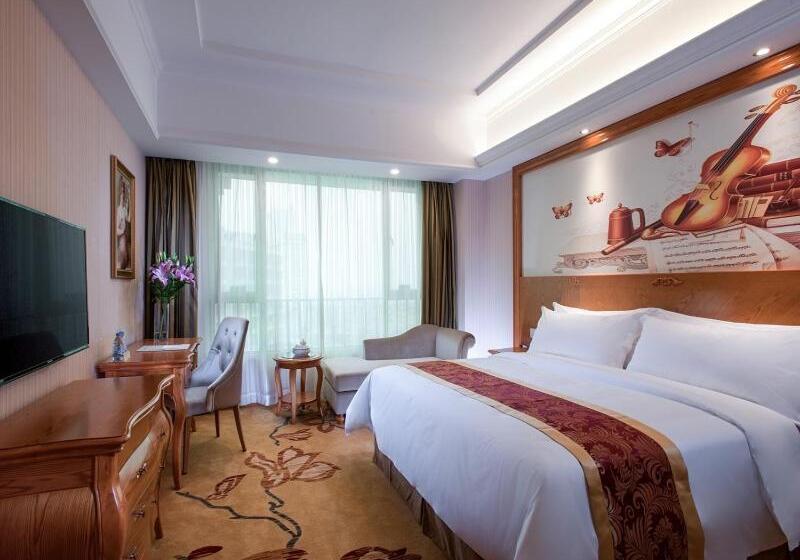 Vienna Hotel Jieyang Danpu Road