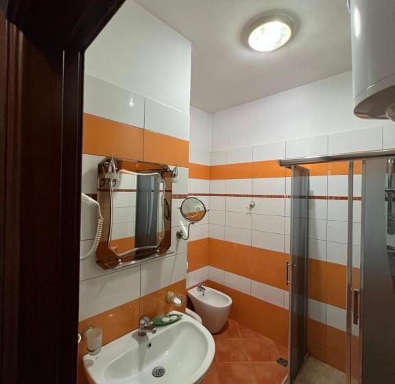 هاستل Bujtina Shqiptare