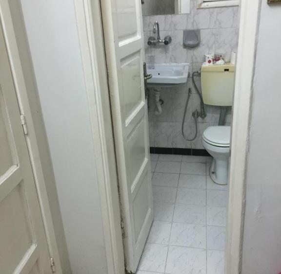 هاستل Happy Land Luxor