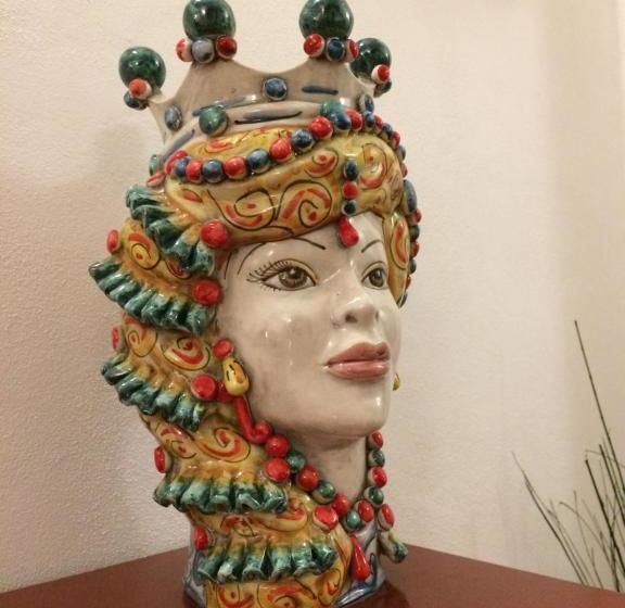 ベッドアンドブレックファースト Assabinidica