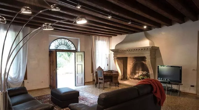 Nocleg ze śniadaniem Villa Curti