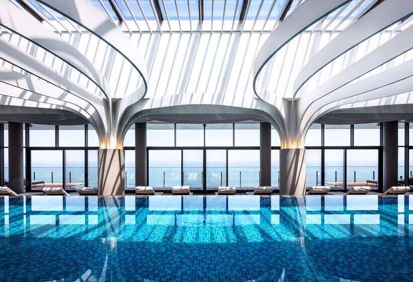 Hotel Ananti At Busan Cove