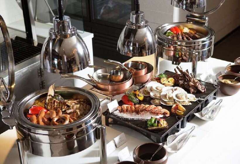 Hotel Ananti At Busan Cove