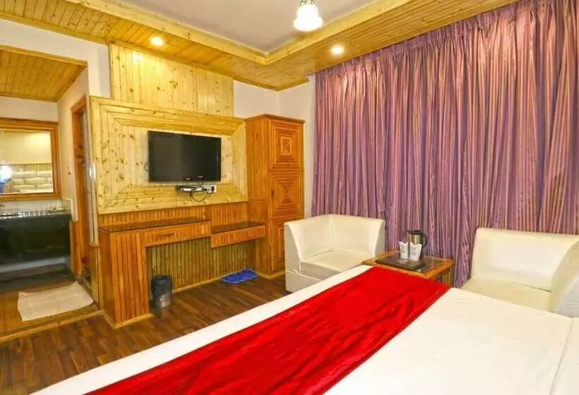 Hotelli Himgiri Manali
