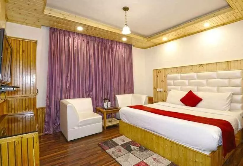 Hotelli Himgiri Manali
