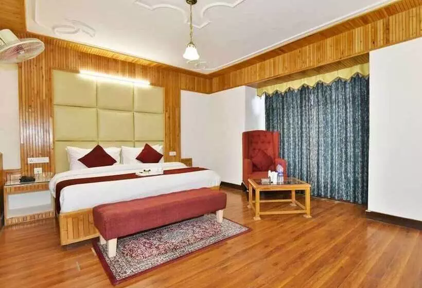 Hotelli Himgiri Manali