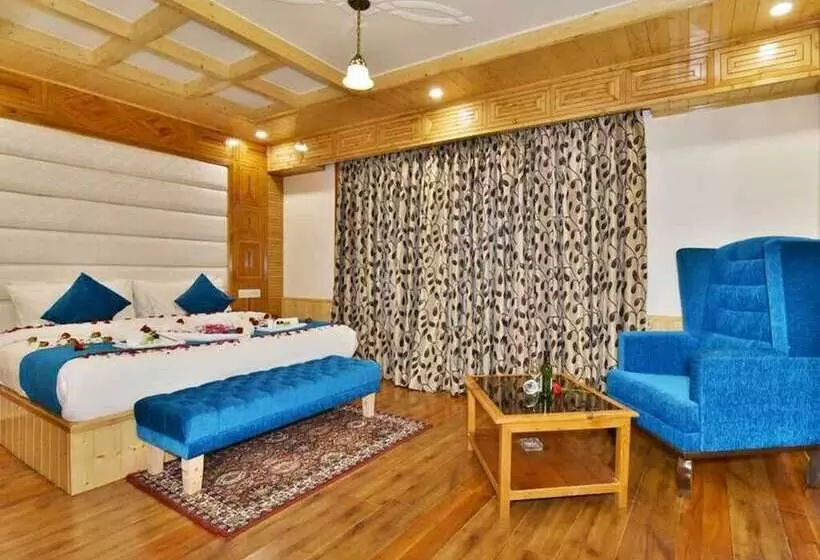 Hotelli Himgiri Manali