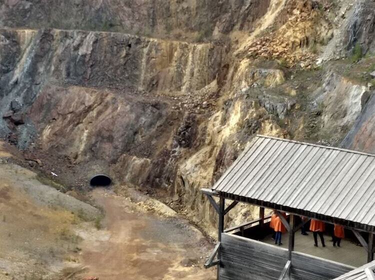 Polhem Bed & Breakfast