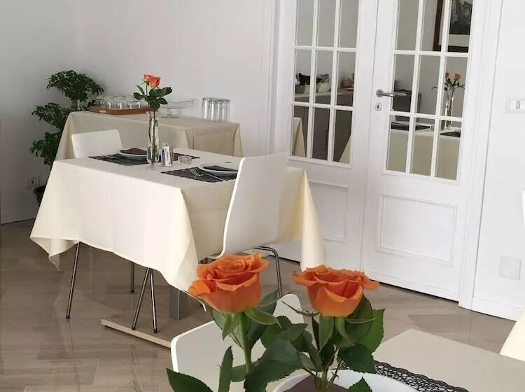 Alludo Aparthotel B&b