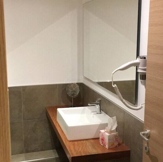 Alludo Aparthotel B&b