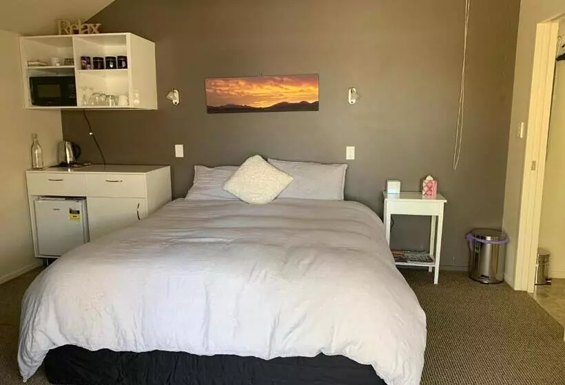 Bed and Breakfast Blair Athol Accommodation