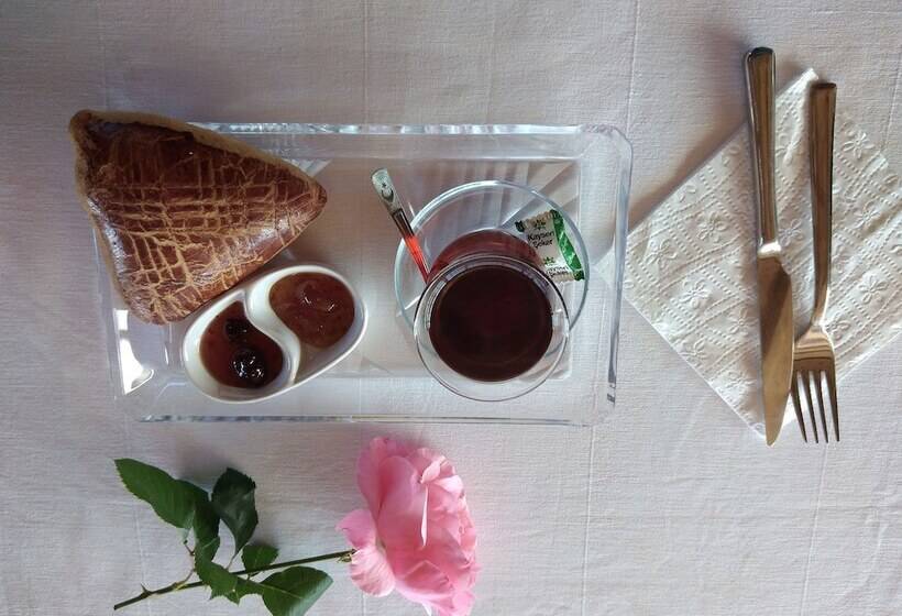 ベッドアンドブレックファースト Mozaik Stone