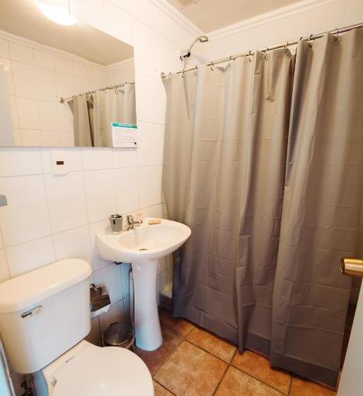 בית מלון כפרי American