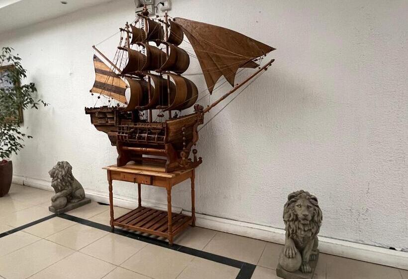 בית מלון כפרי American