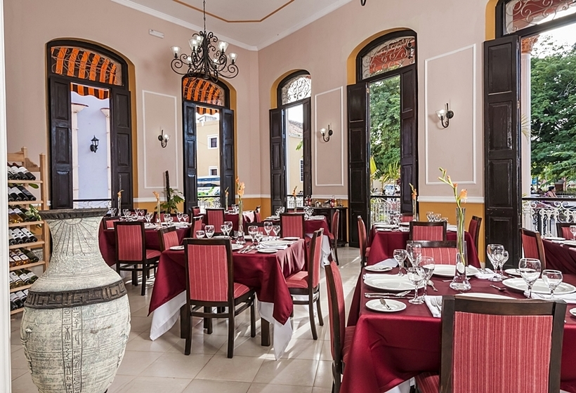 هتل Camino del Príncipe