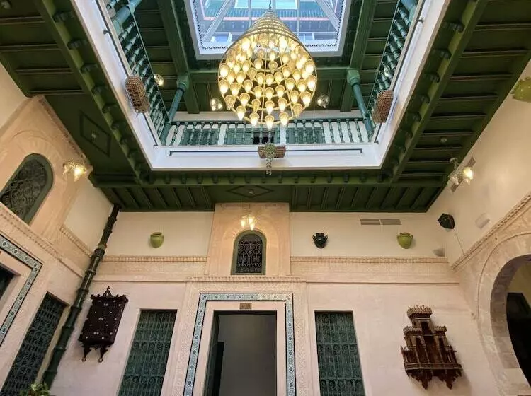 هتل Dar Baya