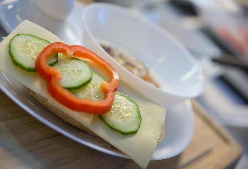 Otel L Eken Mölndal