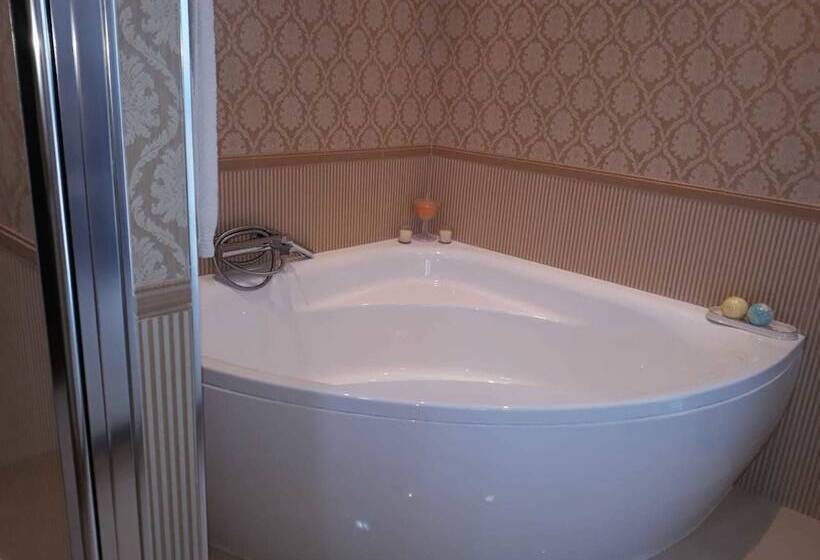 Отель El Capricho