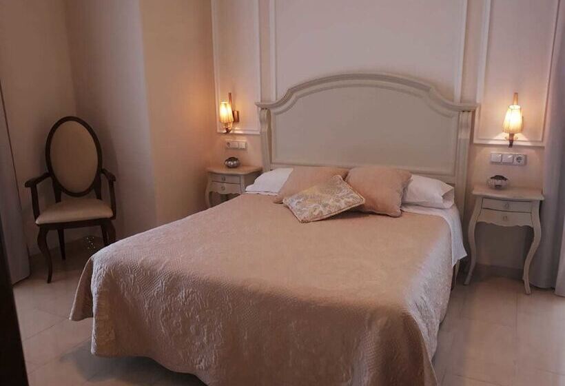 Отель El Capricho