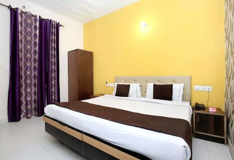 ホテル Oyo Rooms Near Chandigarh Railway Station