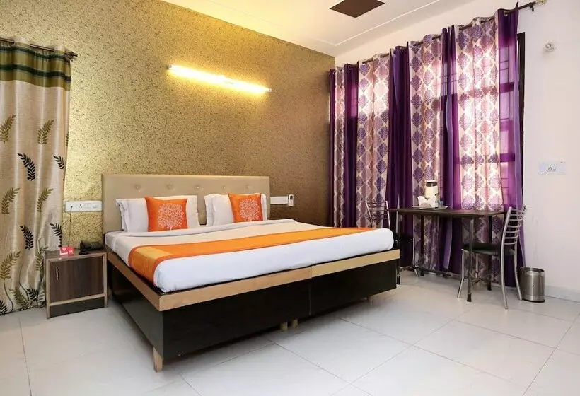 ホテル Oyo Rooms Near Chandigarh Railway Station