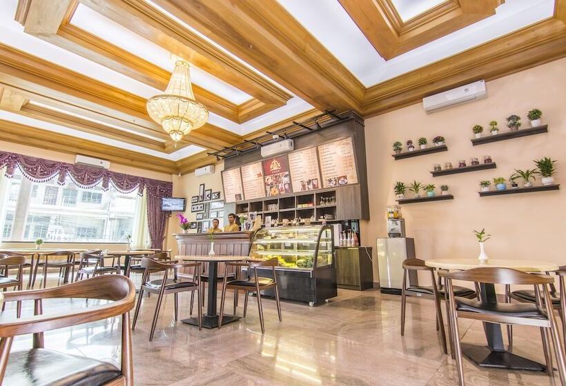 בית מלון כפרי Phnom Penh Era