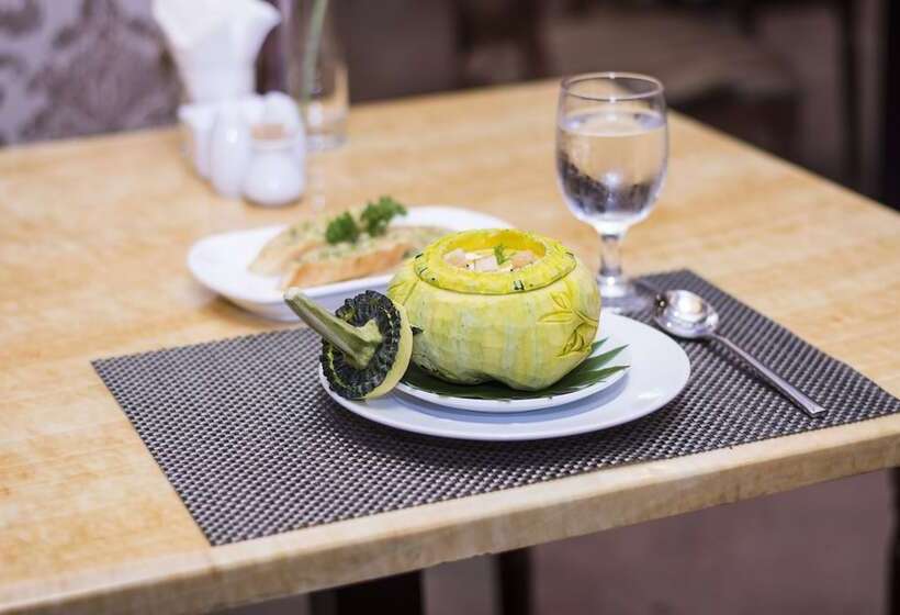 בית מלון כפרי Phnom Penh Era