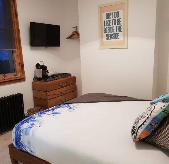 Отель The Antidote