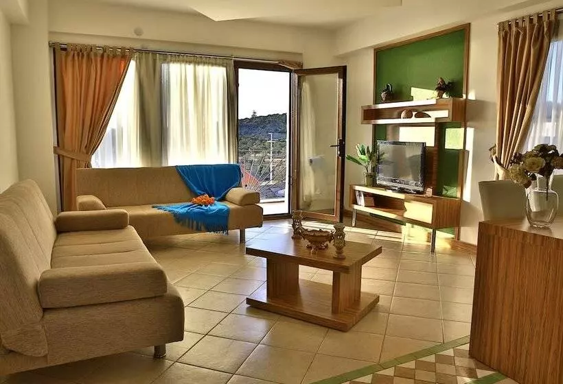 استراحتگاه Merada Termal Hotel & Spa