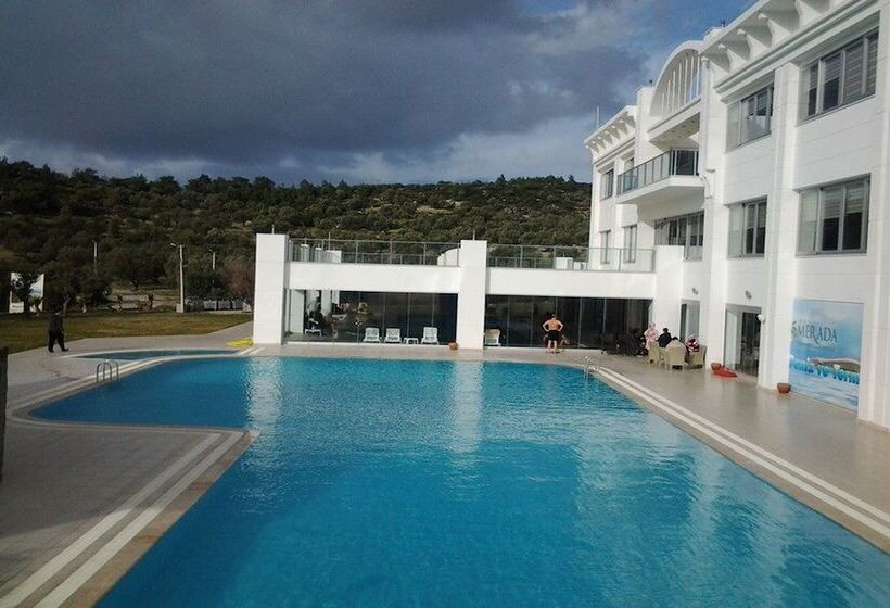 リゾートホテル Merada Termal Hotel & Spa