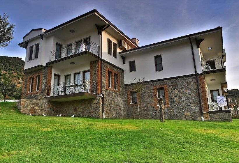 リゾートホテル Merada Termal Hotel & Spa