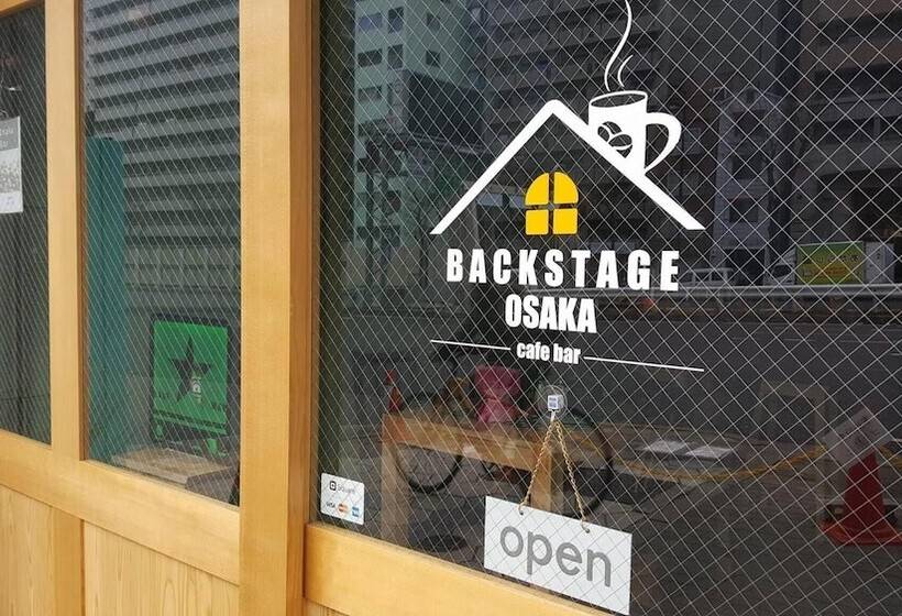 Backstage Party Hostel & Bar