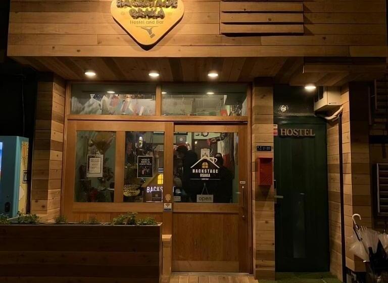 Backstage Party Hostel & Bar