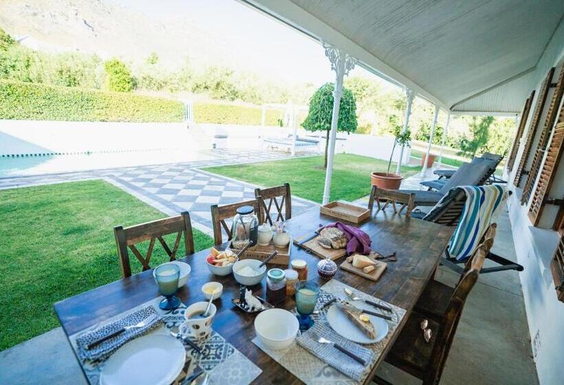 مبيت وإفطار Merindol Manor