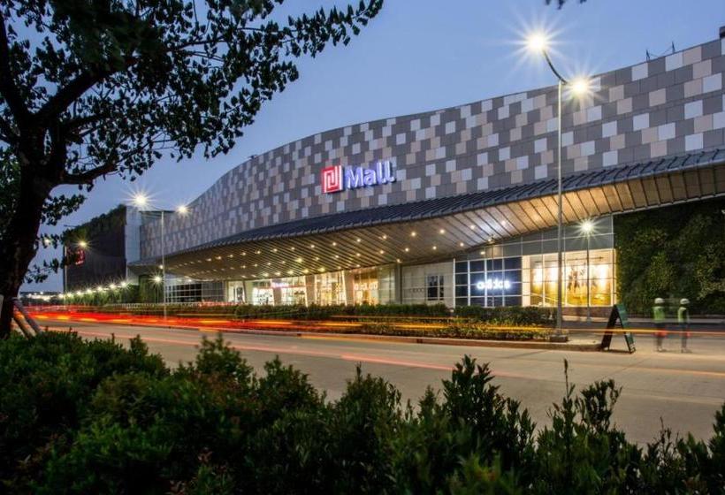 Astera Hotel Bintaro