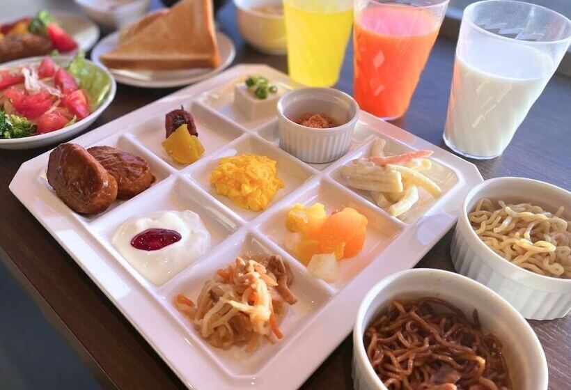 בית מלון כפרי Aston Plaza Kansai Airport