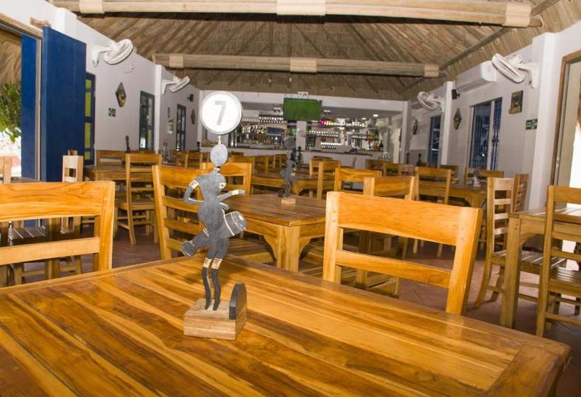 ホテル Awa De Mar