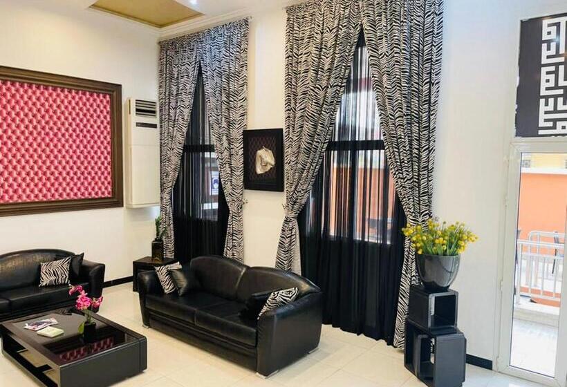 هتل Capital Hôtel