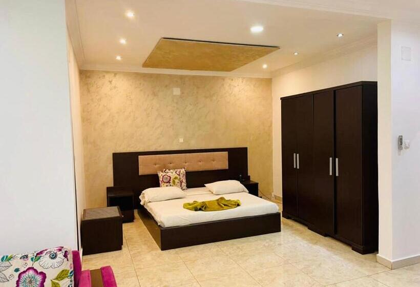 هتل Capital Hôtel