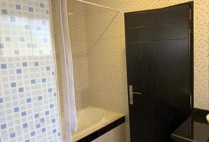 هتل Capital Hôtel