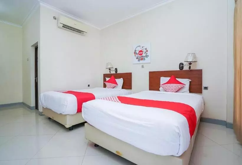 Capital O 1430 Hotel Ratna Syariah